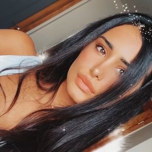 Meet your Posher, Cherie